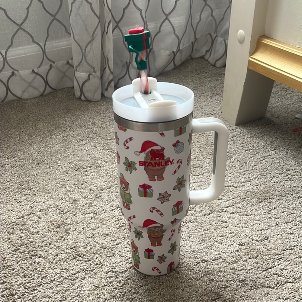 Stanley Festive White Tumbler with Straw